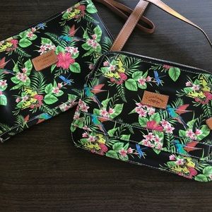 CAVALCANTI Floral Leather Clutch Wristlet & purse